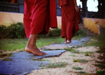 Walking Meditation Techniques: A Comprehensive Guide